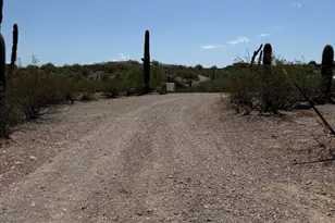6260 N Desert Foothills Dr, Tucson, AZ 85743 - Photo 7