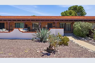 385 S La Canada Drive, Green Valley, AZ 85614 - Photo 1