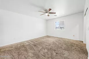 907 E 32nd St, Tucson, AZ 85713 - Photo 11