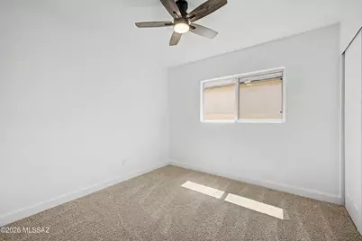 6399 S Sunrise Valley Drive, Tucson, AZ 85706 - Photo 19