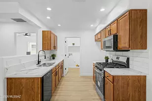 6399 S Sunrise Valley Dr, Tucson, AZ 85706 - Photo 9
