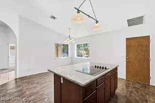 8690 N Maya Ct, Tucson, AZ 85742 - Photo 15