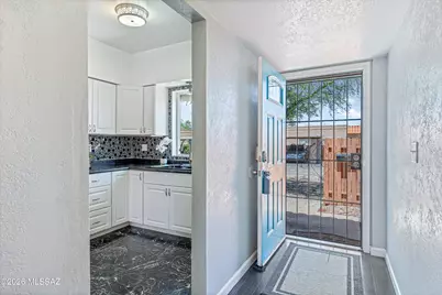 729 S Pantano Parkway, Tucson, AZ 85710 - Photo 3