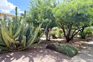 8140 E Broadway Blvd, Tucson, AZ 85710 - Photo 31