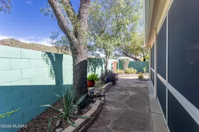 9259 N Whispering Shadows Way, Tucson, AZ 85743 - Photo 37