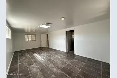 4049 N Ray Place, Tucson, AZ 85705 - Photo 11