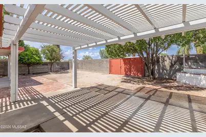 2434 S Palm Springs Drive, Tucson, AZ 85710 - Photo 19