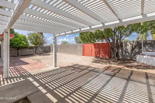2434 S Palm Springs Dr, Tucson, AZ 85710 - Photo 19
