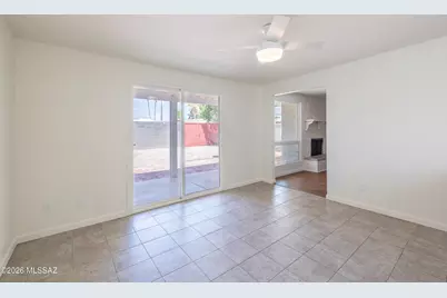 2434 S Palm Springs Drive, Tucson, AZ 85710 - Photo 17