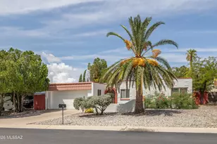 2434 S Palm Springs Dr, Tucson, AZ 85710 - Photo 1