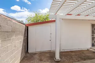 2434 S Palm Springs Dr, Tucson, AZ 85710 - Photo 23