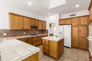 10094 E Stone Spring Pl, Tucson, AZ 85749 - Photo 13