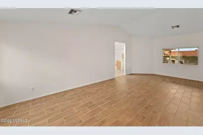 8089 E Gary Court, Tucson, AZ 85715 - Photo 5