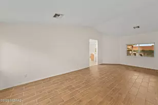 8089 E Gary Ct, Tucson, AZ 85715 - Photo 5