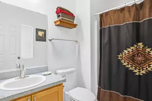 1076 Desert Oak Pl, Sierra Vista, AZ 85635 - Photo 21