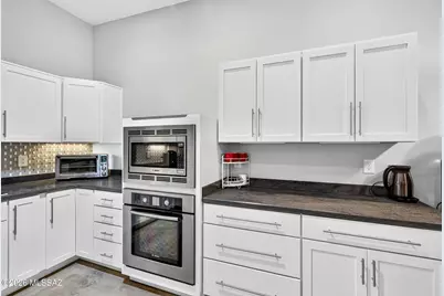 381 S 3rd Avenue, Tucson, AZ 85701 - Photo 9
