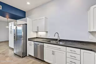 381 S 3rd Ave, Tucson, AZ 85701 - Photo 7