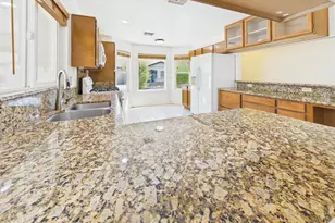4763 W Latchstring Ct, Tucson, AZ 85741 - Photo 5