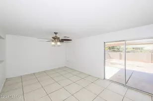 6218 E Stonechat Dr, Tucson, AZ 85756 - Photo 9
