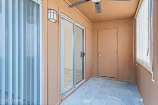 1810 E Blacklidge Dr, Tucson, AZ 85719 - Photo 17