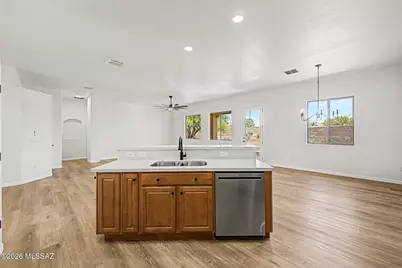 3911 E Ruffian Road, Tucson, AZ 85739 - Photo 5