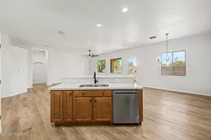 3911 E Ruffian Rd, Tucson, AZ 85739 - Photo 5