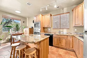 3001 W Desert Glory Dr, Tucson, AZ 85745 - Photo 5