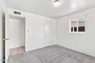 3274 E 22nd St, Tucson, AZ 85713 - Photo 11
