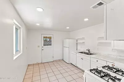 3274 E 22nd Street, Tucson, AZ 85713 - Photo 17