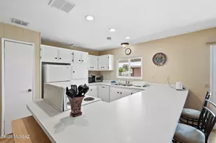 1641 N Pacana Way, Green Valley, AZ 85614 - Photo 13