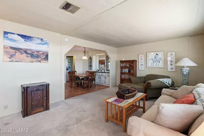 1641 N Pacana Way, Green Valley, AZ 85614 - Photo 7