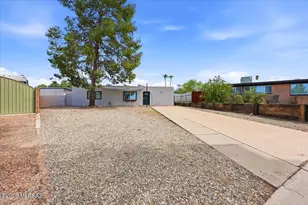 8581 E Lee Pl, Tucson, AZ 85715 - Photo 3