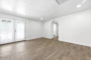 8581 E Lee Pl, Tucson, AZ 85715 - Photo 13