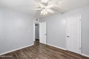 6668 E Scarlett St, Tucson, AZ 85710 - Photo 17