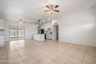 7460 N Oldfather Dr, Tucson, AZ 85741 - Photo 9
