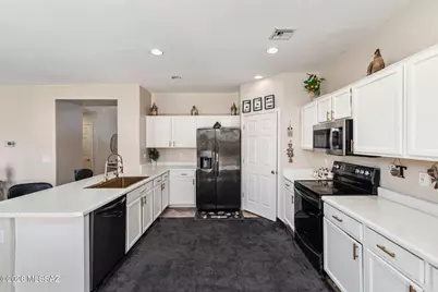 6456 W Smoky Falls Way, Tucson, AZ 85757 - Photo 5