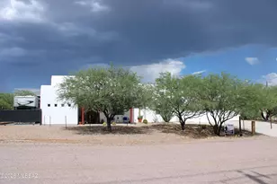 1799 Japon Ct, Rio Rico, AZ 85648 - Photo 1