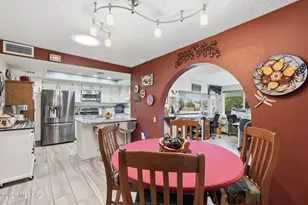 636 N Paseo Rico, Green Valley, AZ 85614 - Photo 9