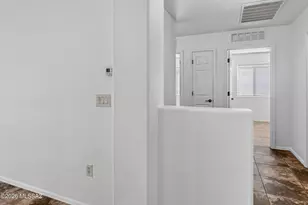 6512 W Swan Falls Way, Tucson, AZ 85757 - Photo 13