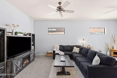 10461 S Stampede Ranch Court, Vail, AZ 85641 - Photo 9