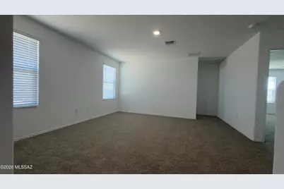 10473 W Rutherford Lane, Marana, AZ 85653 - Photo 9
