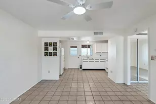 211 W Camino Alameda, Green Valley, AZ 85614 - Photo 5