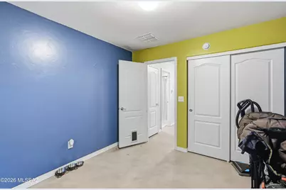 7926 W Moonfire Court, Tucson, AZ 85743 - Photo 15
