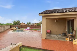 7926 W Moonfire Ct, Tucson, AZ 85743 - Photo 19