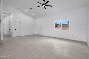 879 Lisboa Ct, Rio Rico, AZ 85648 - Photo 3