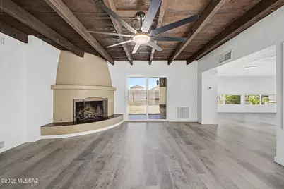 8546 E Pine Valley Drive, Tucson, AZ 85710 - Photo 13