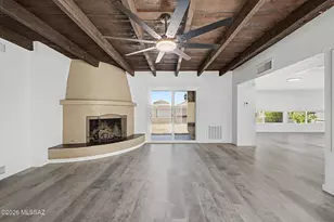 8546 E Pine Valley Dr, Tucson, AZ 85710 - Photo 13