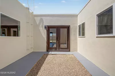 8546 E Pine Valley Drive, Tucson, AZ 85710 - Photo 37