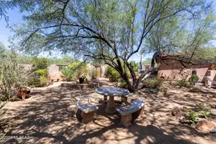 8625 N Mulberry Dr, Tucson, AZ 85704 - Photo 11