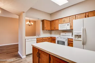 1429 W De Nada, Green Valley, AZ 85622 - Photo 5